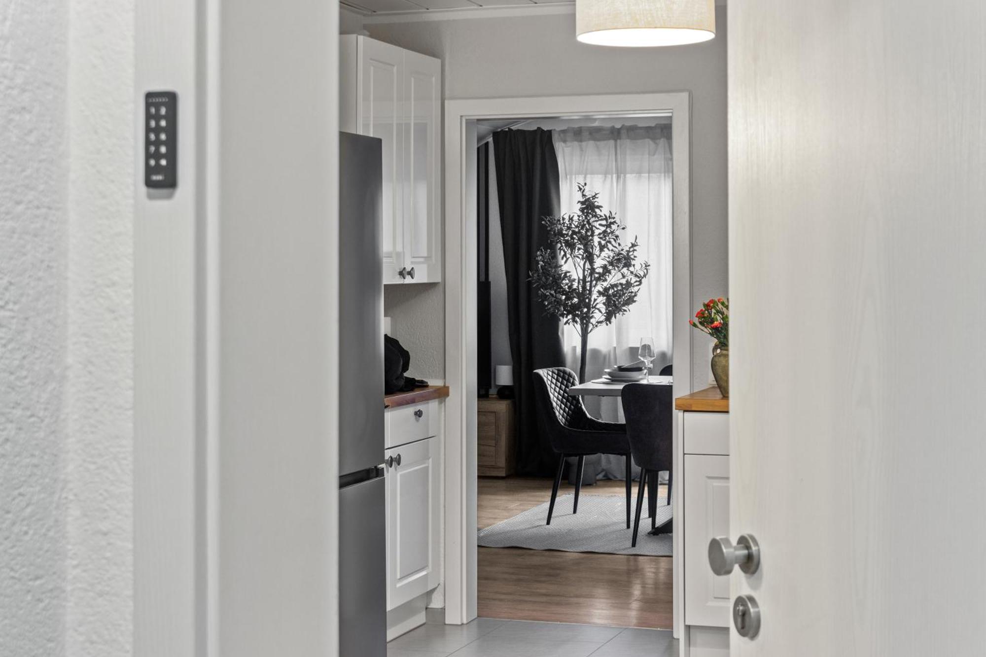Upper Room: Apartment Mit Exklusiver Ausstattung-Ausblick Auf Weinberge&Mandelbluetenpfad Neustadt an der Weinstrasse Exterior photo